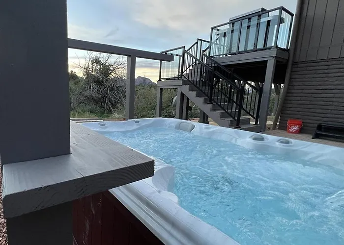 Stargazer 5br Luxury Retreat Epic Red Rock Views Hot Tub Holiday home *