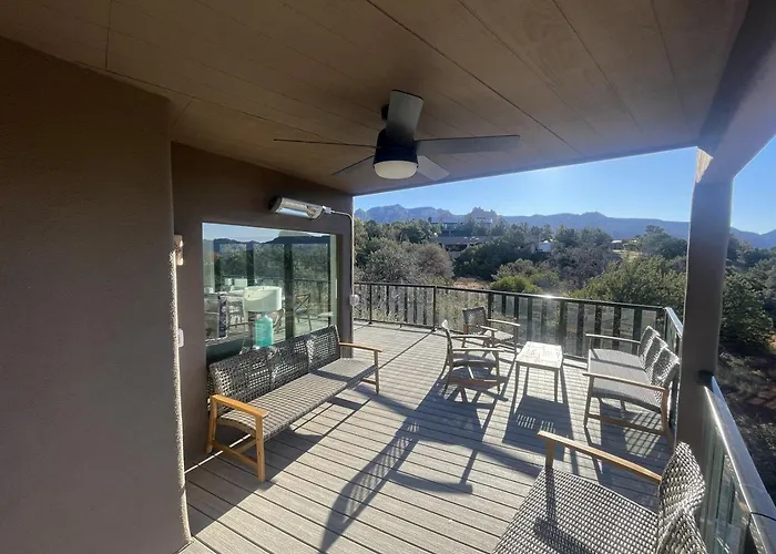 Stargazer 5br Luxury Retreat Epic Red Rock Views Hot Tub