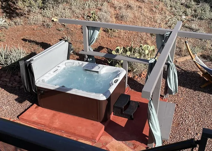 Stargazer 5br Luxury Retreat Epic Red Rock Views Hot Tub Holiday home *
