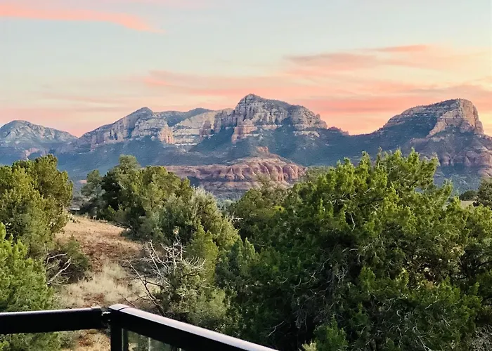 Stargazer 5br Luxury Retreat Epic Red Rock Views Hot Tub